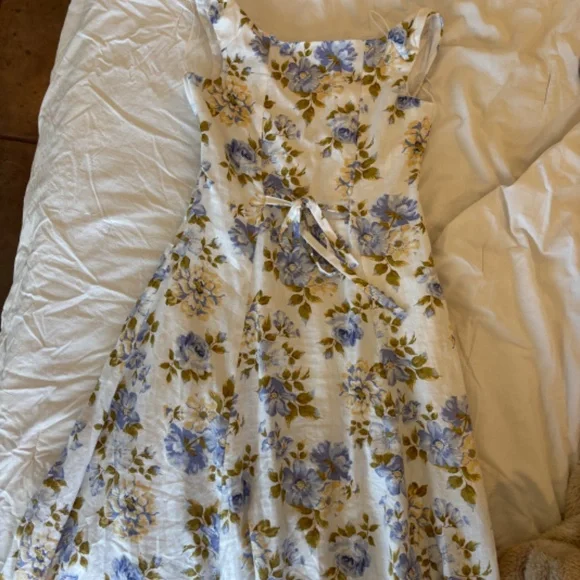 Reformation Louisa Linen Dress Ivory - Size 6 - www.joarbit.com
